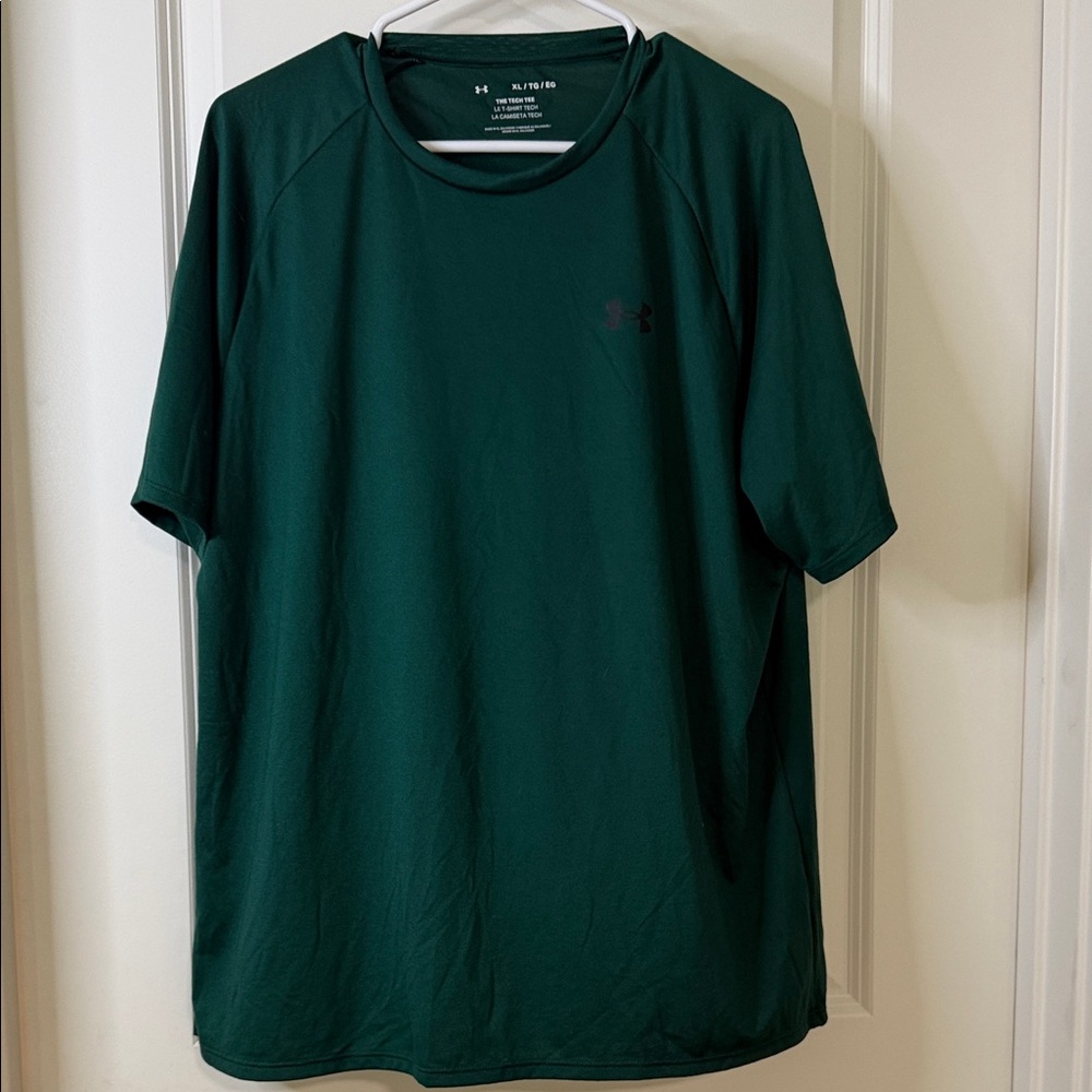 Under Armour Men's Forest Green Short Sleeve Shirt